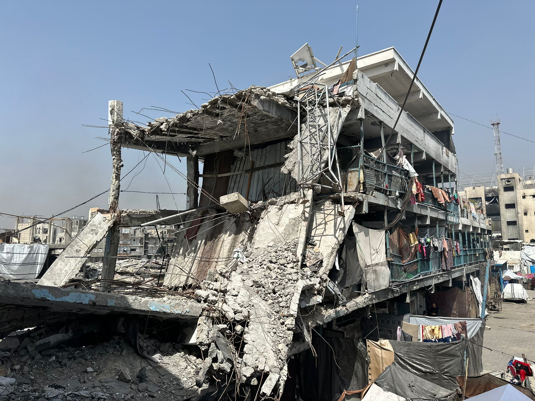 Wreckage in Gaza (2025)